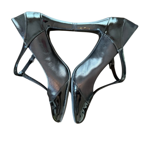 Giani Bernini women’s 9.5 Shiny Black T-Strap Heels - Picture 5 of 9